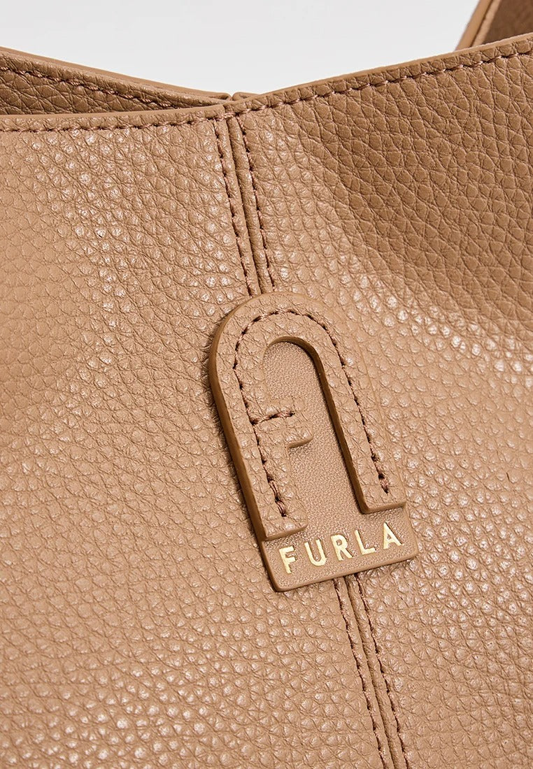 Furla